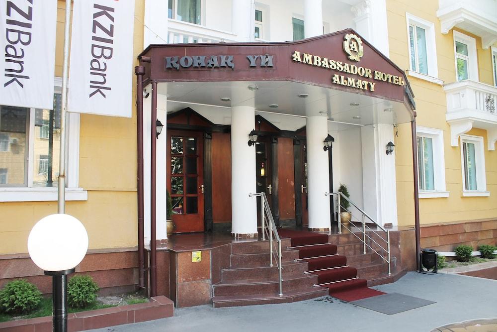 Ambassador Hotel Almaty Luaran gambar