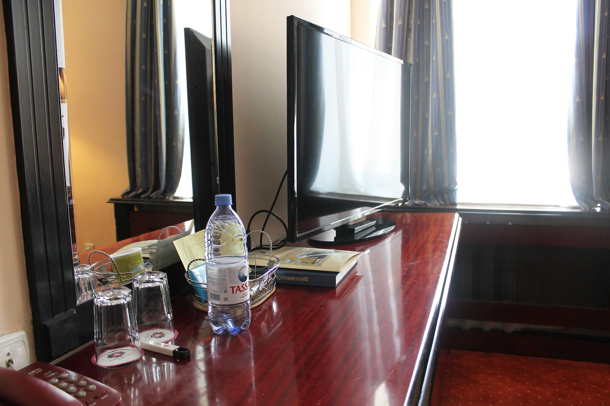 Ambassador Hotel Almaty Luaran gambar